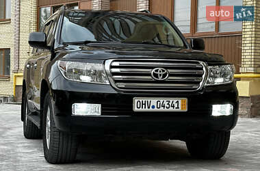 Позашляховик / Кросовер Toyota Land Cruiser 2010 в Тернополі