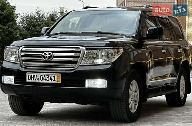 Позашляховик / Кросовер Toyota Land Cruiser 2010 в Тернополі