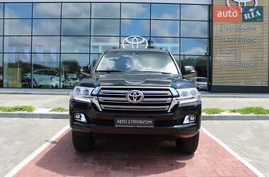 Позашляховик / Кросовер Toyota Land Cruiser 2019 в 