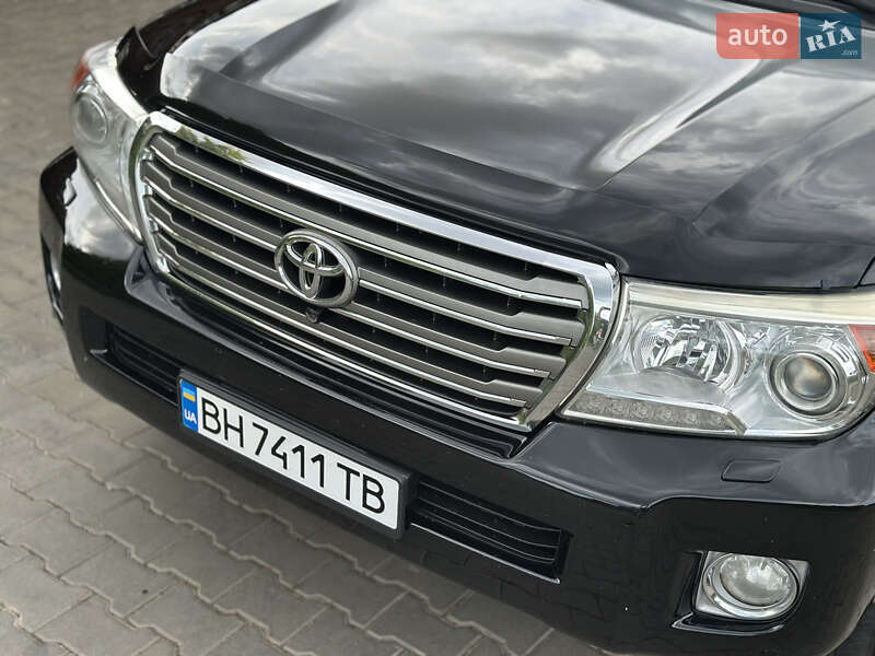 Внедорожник / Кроссовер Toyota Land Cruiser 2013 в Одессе