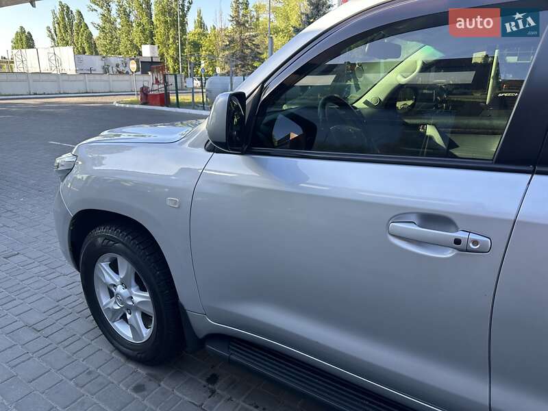 Toyota Land Cruiser 2008