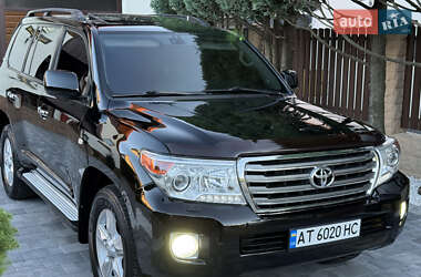 Внедорожник / Кроссовер Toyota Land Cruiser 2012 в Виноградове