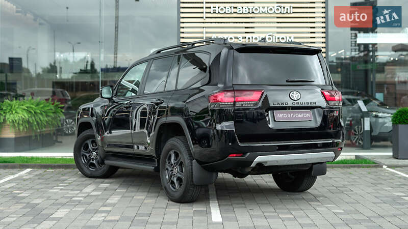 Позашляховик / Кросовер Toyota Land Cruiser 2023 в Львові