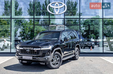 Позашляховик / Кросовер Toyota Land Cruiser 2023 в Дніпрі