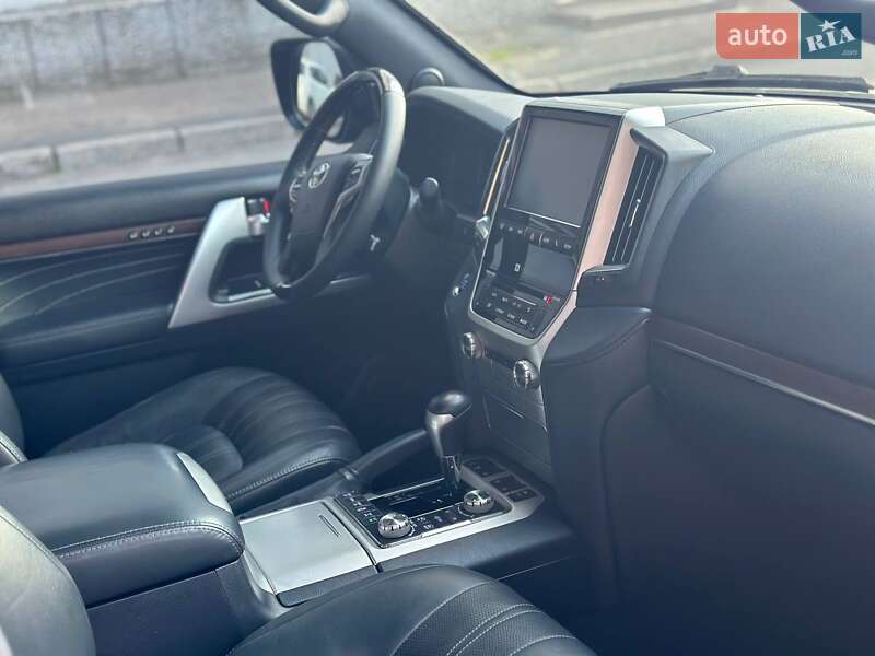 Внедорожник / Кроссовер Toyota Land Cruiser 2019 в Одессе