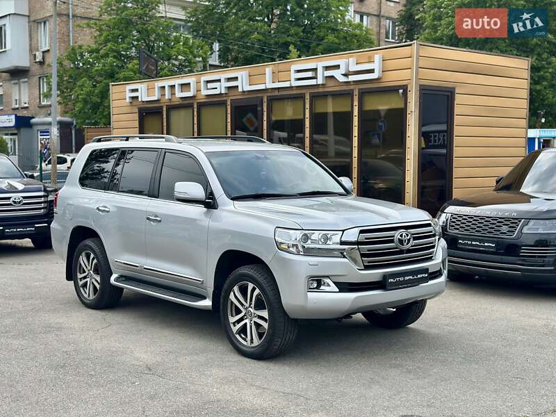 Toyota Land Cruiser 2017