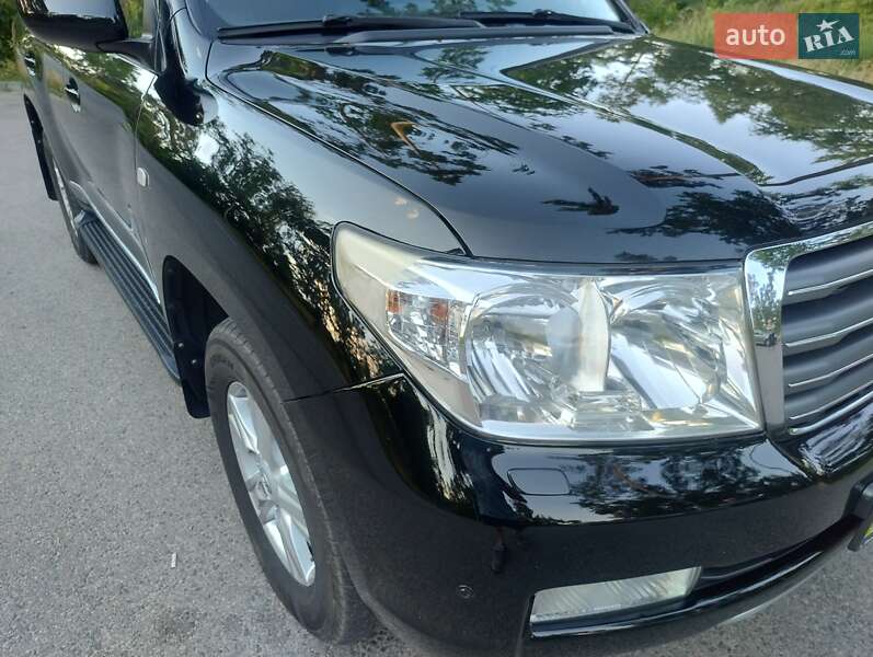 Внедорожник / Кроссовер Toyota Land Cruiser 2011 в Черкассах