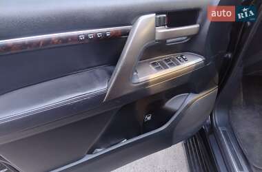 Внедорожник / Кроссовер Toyota Land Cruiser 2011 в 