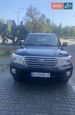 Внедорожник / Кроссовер Toyota Land Cruiser 2012 в Харькове