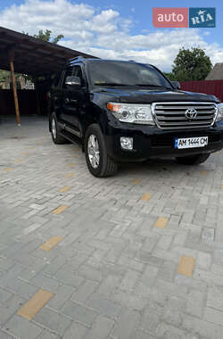 Позашляховик / Кросовер Toyota Land Cruiser 2014 в Звягелі