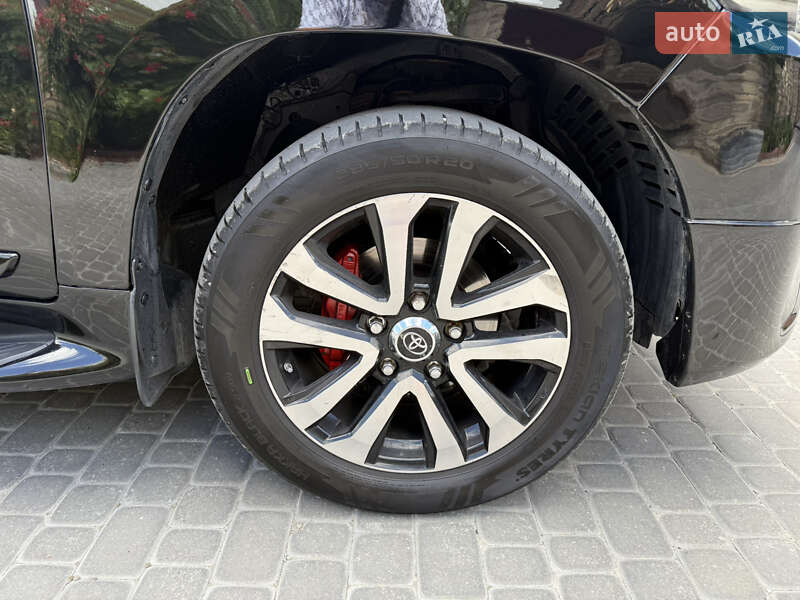 Внедорожник / Кроссовер Toyota Land Cruiser 2008 в Каменец-Подольском