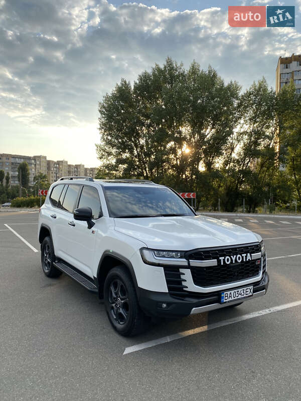 Позашляховик / Кросовер Toyota Land Cruiser 2022 в Києві