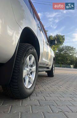 Внедорожник / Кроссовер Toyota Land Cruiser 2013 в 