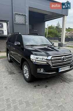 Позашляховик / Кросовер Toyota Land Cruiser 2020 в Тернополі