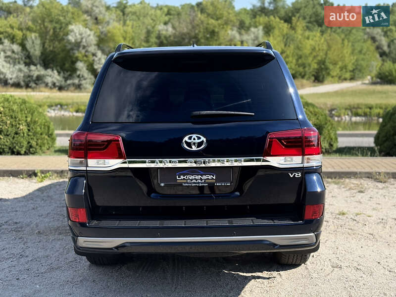 Внедорожник / Кроссовер Toyota Land Cruiser 2016 в Днепре