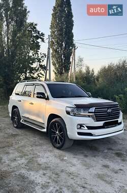 Внедорожник / Кроссовер Toyota Land Cruiser 2018 в Киеве