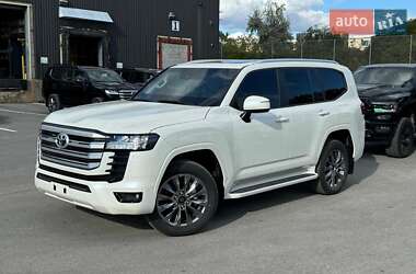 Внедорожник / Кроссовер Toyota Land Cruiser 2023 в Киеве