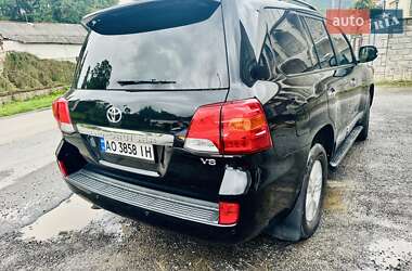 Позашляховик / Кросовер Toyota Land Cruiser 2013 в Тячеві
