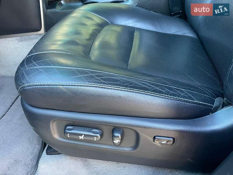 Внедорожник / Кроссовер Toyota Land Cruiser 2013 в Одессе