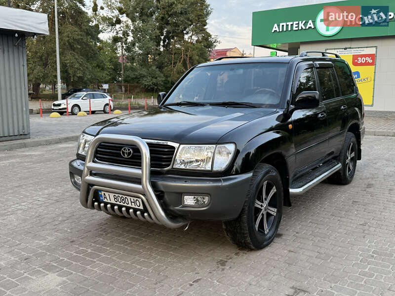 Позашляховик / Кросовер Toyota Land Cruiser 2001 в Броварах