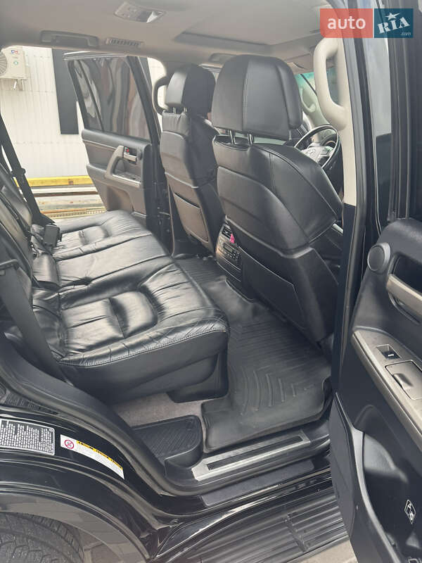 Внедорожник / Кроссовер Toyota Land Cruiser 2011 в Броварах