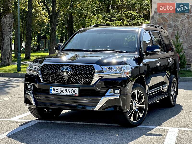 Toyota Land Cruiser 2019