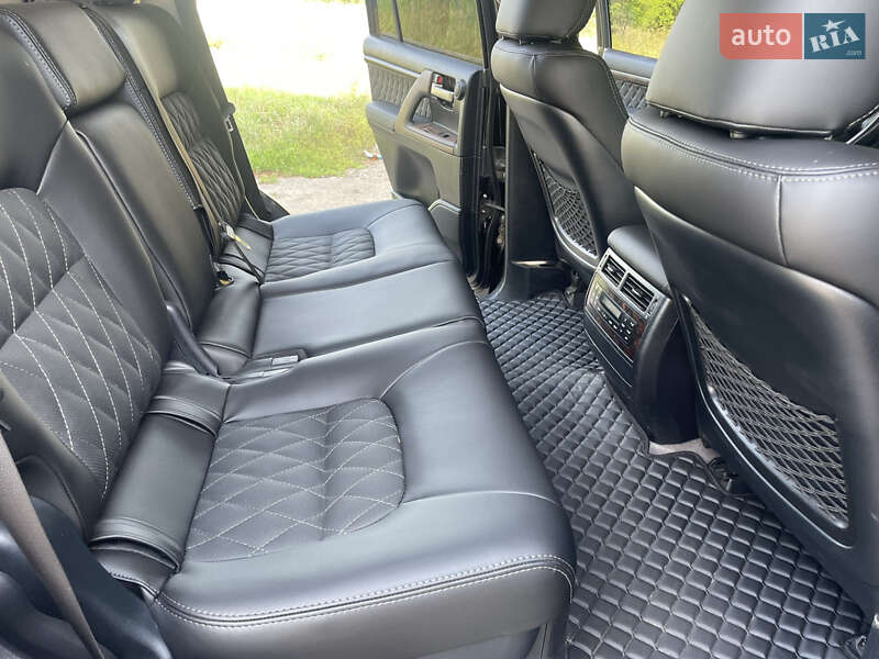 Позашляховик / Кросовер Toyota Land Cruiser 2011 в Лубнах фото 16 Позашляховик / Кросовер Toyota Land Cruiser 2011 в Лубнах