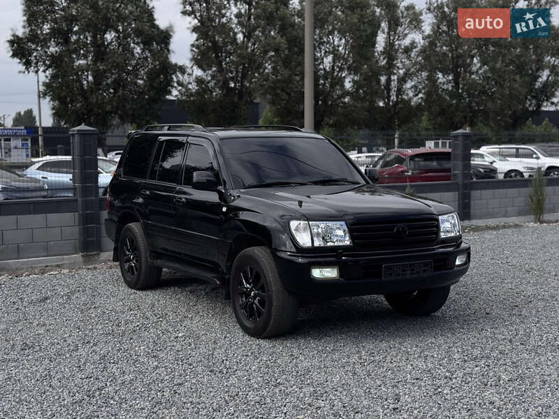 Toyota Land Cruiser 2004