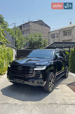 Позашляховик / Кросовер Toyota Land Cruiser 2023 в Києві