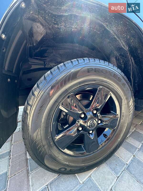 Позашляховик / Кросовер Toyota Land Cruiser 2008 в Вінниці