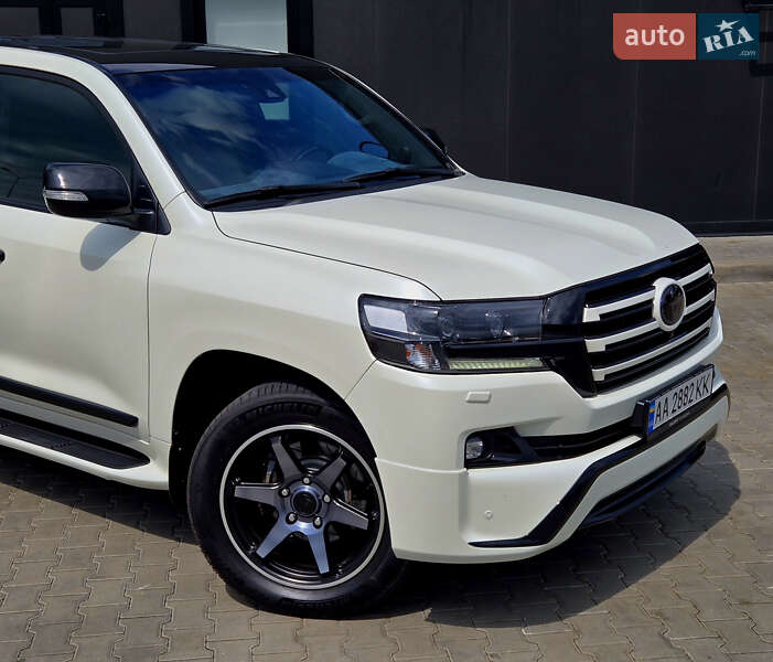 Позашляховик / Кросовер Toyota Land Cruiser 2016 в Києві