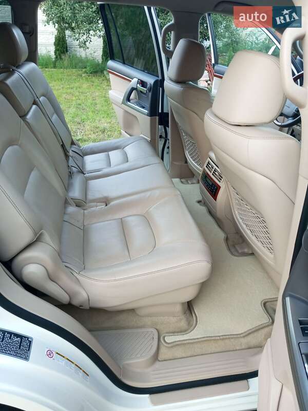 Позашляховик / Кросовер Toyota Land Cruiser 2014 в Києві фото 17 Позашляховик / Кросовер Toyota Land Cruiser 2014 в Києві