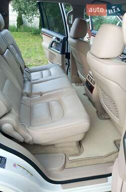 Внедорожник / Кроссовер Toyota Land Cruiser 2014 в 