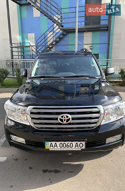 Позашляховик / Кросовер Toyota Land Cruiser 2008 в Києві