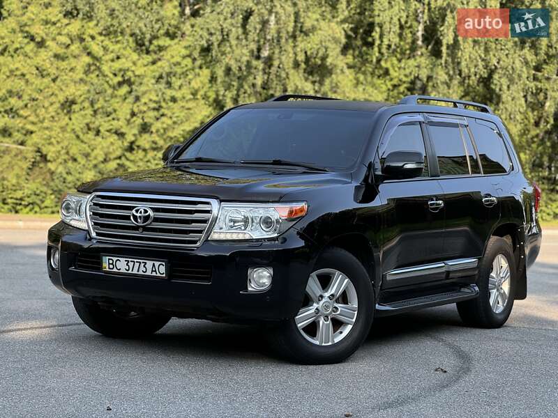 Позашляховик / Кросовер Toyota Land Cruiser 2014 в Трускавці фото 16 Позашляховик / Кросовер Toyota Land Cruiser 2014 в Трускавці