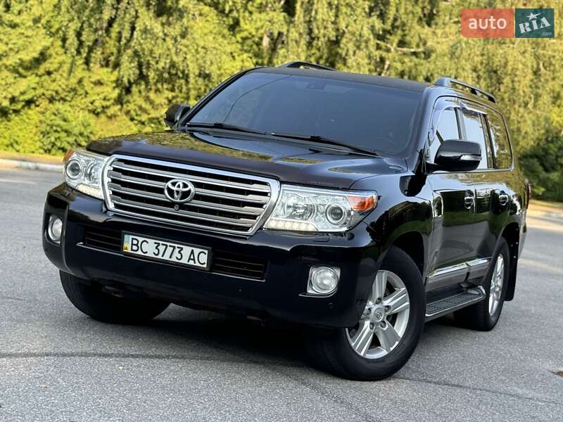 Позашляховик / Кросовер Toyota Land Cruiser 2014 в Трускавці фото 81 Позашляховик / Кросовер Toyota Land Cruiser 2014 в Трускавці