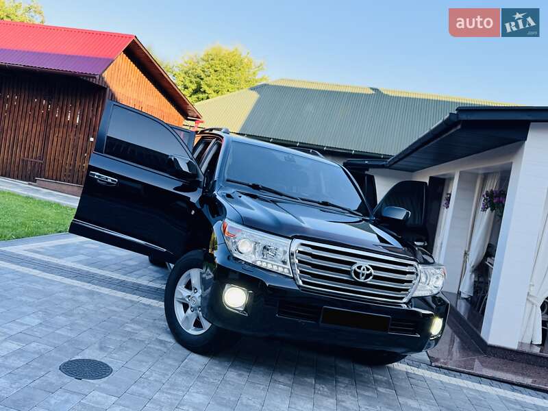 Внедорожник / Кроссовер Toyota Land Cruiser 2012 в Нижней Апше фото 7 Внедорожник / Кроссовер Toyota Land Cruiser 2012 в Нижней Апше