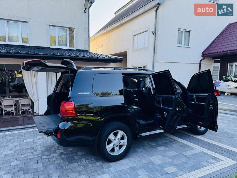 Внедорожник / Кроссовер Toyota Land Cruiser 2012 в Нижней Апше фото 76 Внедорожник / Кроссовер Toyota Land Cruiser 2012 в Нижней Апше