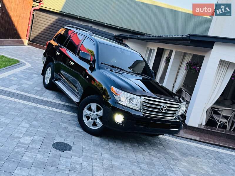 Внедорожник / Кроссовер Toyota Land Cruiser 2012 в Нижней Апше фото 82 Внедорожник / Кроссовер Toyota Land Cruiser 2012 в Нижней Апше