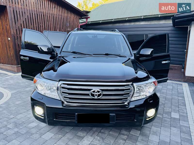 Внедорожник / Кроссовер Toyota Land Cruiser 2012 в Нижней Апше фото 92 Внедорожник / Кроссовер Toyota Land Cruiser 2012 в Нижней Апше