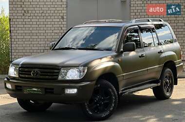 Внедорожник / Кроссовер Toyota Land Cruiser 2006 в Киеве