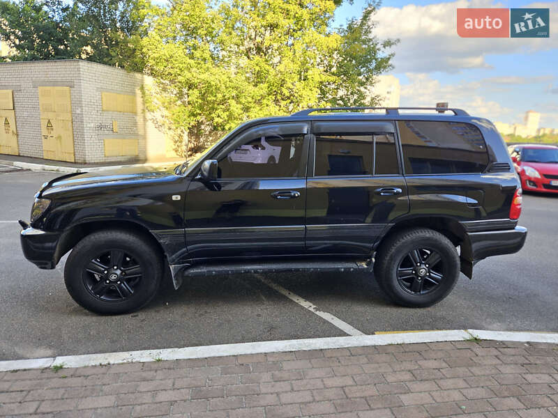 Внедорожник / Кроссовер Toyota Land Cruiser 2001 в Киеве фото 3 Внедорожник / Кроссовер Toyota Land Cruiser 2001 в Киеве