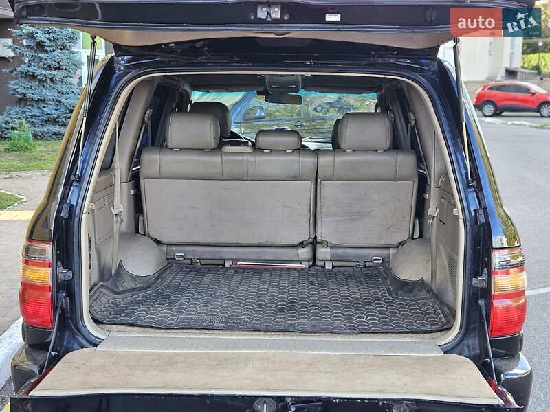 Внедорожник / Кроссовер Toyota Land Cruiser 2001 в Киеве фото 23 Внедорожник / Кроссовер Toyota Land Cruiser 2001 в Киеве