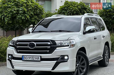 Внедорожник / Кроссовер Toyota Land Cruiser 2010 в Каменец-Подольском