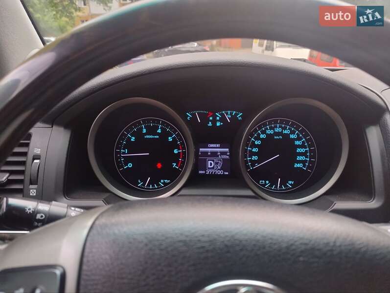 Внедорожник / Кроссовер Toyota Land Cruiser 2008 в Вараше