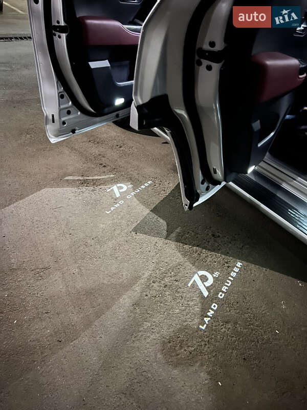 Внедорожник / Кроссовер Toyota Land Cruiser 2022 в Киеве