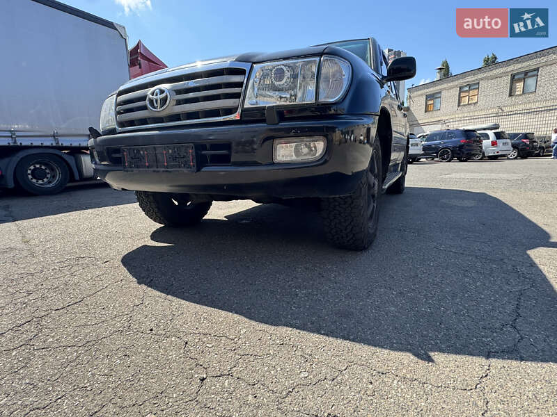 Внедорожник / Кроссовер Toyota Land Cruiser 1999 в Киеве