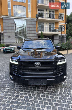 Внедорожник / Кроссовер Toyota Land Cruiser 2024 в Киеве