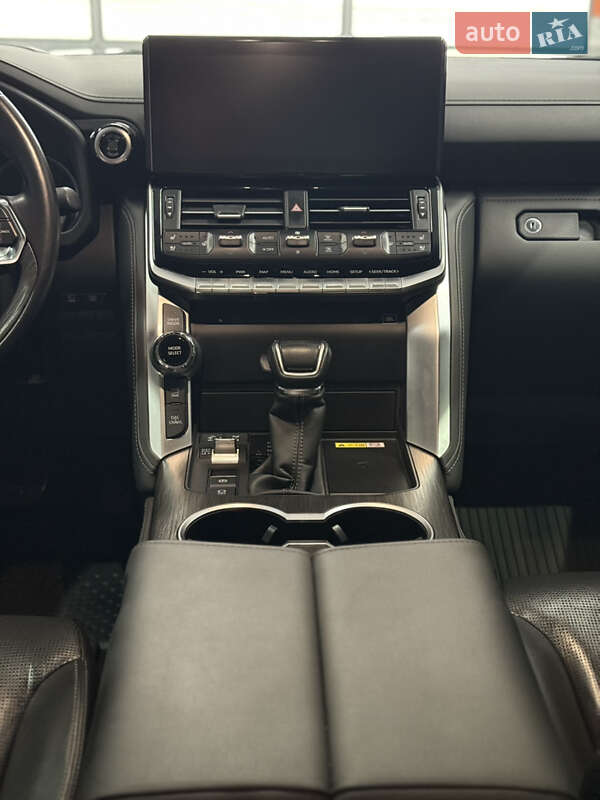 Внедорожник / Кроссовер Toyota Land Cruiser 2021 в Харькове