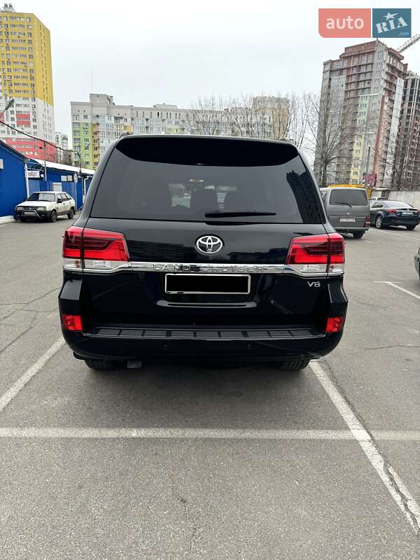 Внедорожник / Кроссовер Toyota Land Cruiser 2020 в Броварах